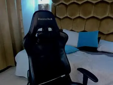 Chaturbate Sex Cam of collins_emmett