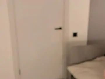 Chaturbate Live Sex Cam of _vi_vi_