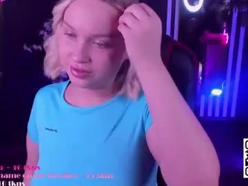 Chaturbate Sex Cam of angelic_coy