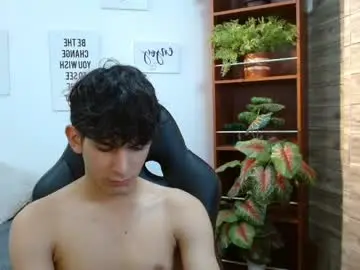 Chaturbate Live Sex Cam of billy_wild