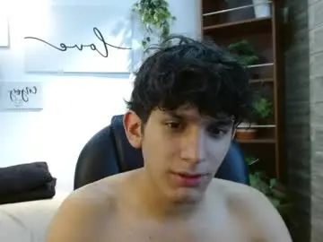 Chaturbate Live Sex Cam of billy_wild