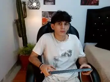 Chaturbate Live Sex Cam of billy_wild