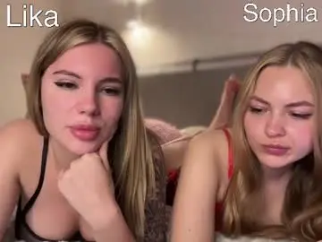 Chaturbate Live Sex Cam of danteetbeatrix