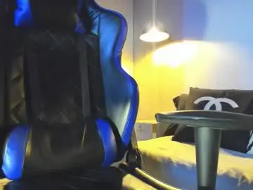 Chaturbate Best live sex cam show of dusan_grey