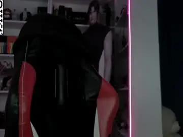 Chaturbate Free Porn Cam of holy_mistresss