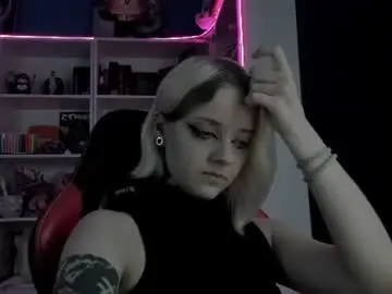 Chaturbate Live Sex Cam of holy_mistresss