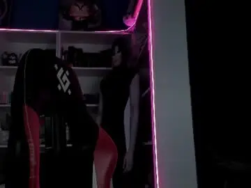 Chaturbate Sex Cam of holy_mistresss