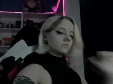 Chaturbate Free Porn Cam of holy_mistresss