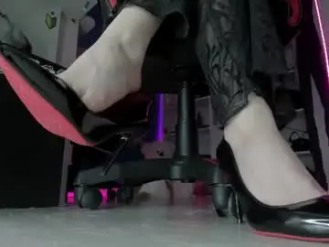 Chaturbate Adult Video Chat of holy_mistresss