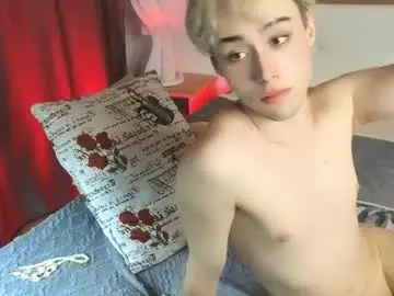 Chaturbate Adult Video Chat of yan_cat