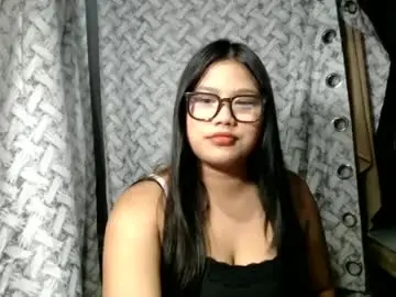 Chaturbate Best live sex cam show of glossyrina
