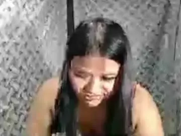 Chaturbate Best live sex cam show of glossyrina