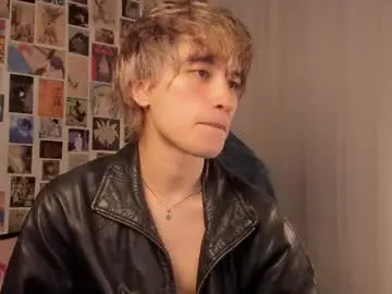 Chaturbate Live Sex Cam of liamelf