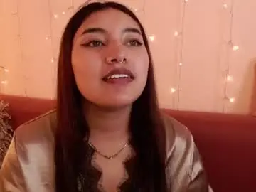 Chaturbate Sex Cam of incredible_foxxy