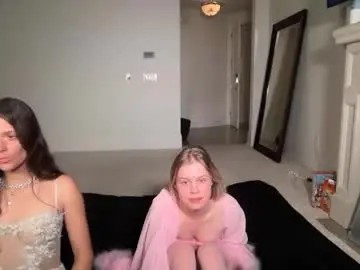 Chaturbate Sex Cam of lunarose17