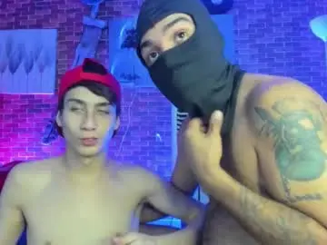 Chaturbate Private Sex Chat of michael_twinkk