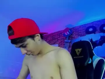 Chaturbate Watch Live Sex Cams of michael_twinkk
