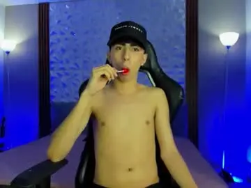 Chaturbate Sex Cam of michael_twinkk