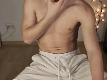 Chaturbate Live Sex Cam of 01sparrow19