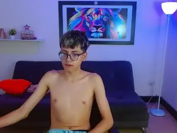 Chaturbate Adult Webcams of alexcum_18