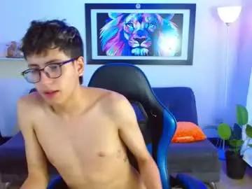 Chaturbate Best live sex cam show of alexcum_18