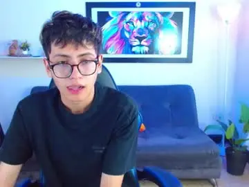 Chaturbate Nude Webcam of alexcum_18