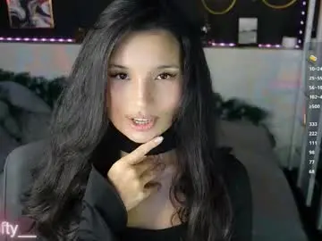 Chaturbate Best live sex cam show of erika_soft