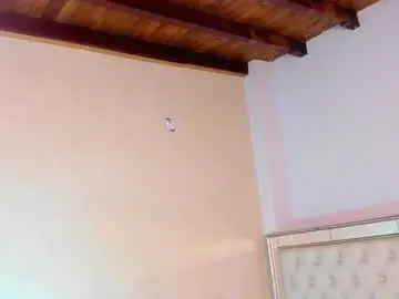 Chaturbate Live Sex Cam of im_sebaslopez