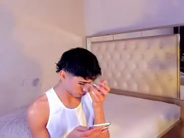 Chaturbate Free Porn Cam of im_sebaslopez