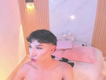 Chaturbate Adult Video Chat of im_sebaslopez