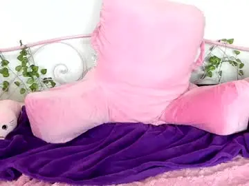 Chaturbate Live Porn of lily_holy69