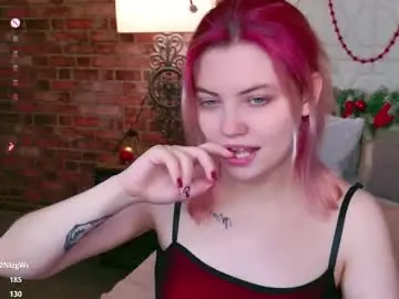 Chaturbate Live Sex Cam of lisa_adam