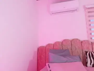 Chaturbate Live Sex Cam of malaia_thompson_