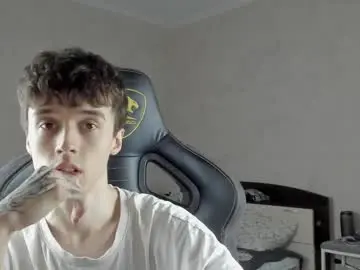 Chaturbate Free Live Porn of mason_warhol