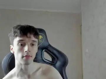 Chaturbate Free Live Porn of mason_warhol