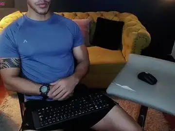 Chaturbate Adult Video Chat of tayler_luke