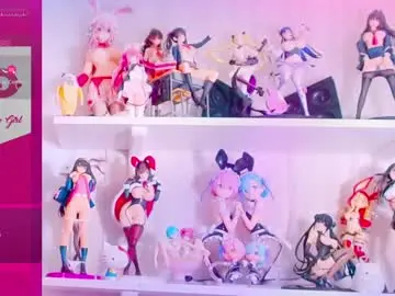 Chaturbate Live Sex Cam of daddyslittlegirl01