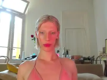 Chaturbate Live Sex Cam of sn0wcat