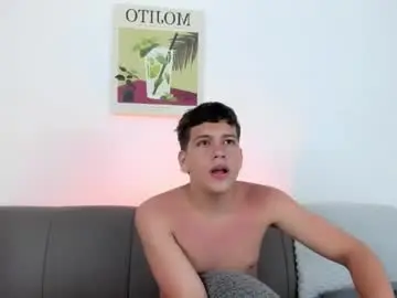 Chaturbate Watch Live Sex Cams of dennis_hills