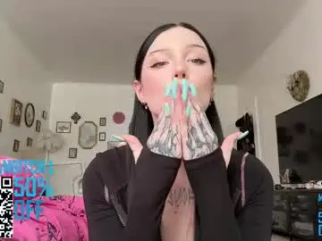 Chaturbate Free Live Porn of evelynforever