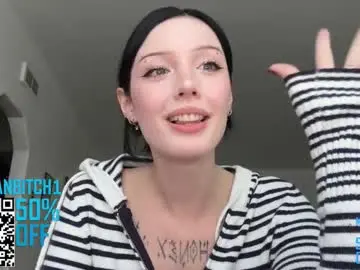 Chaturbate Free Porn Cam of evelynforever