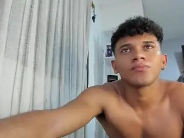 Chaturbate Sex Chat of fox_evans