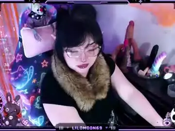Chaturbate Best live sex cam show of lilomoon69
