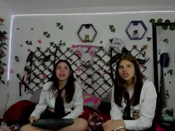 Chaturbate Live Sex of playful_giirls