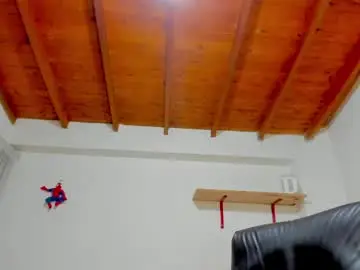 Chaturbate Live Sex Cam of remy_sten