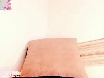 Chaturbate Live Sex Cam of sofia_burbano