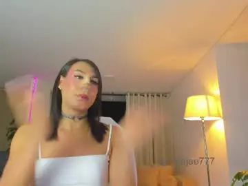 Chaturbate Adult Video Chat of alejaevangeline