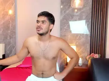 Chaturbate Live Porn of luciano_vitale_