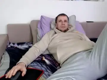 Chaturbate Live Sex Cam of nikkiaadel