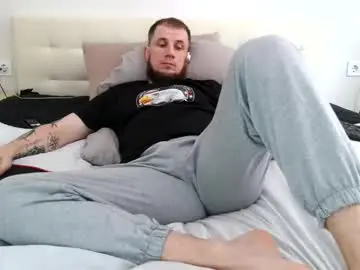 Chaturbate Live Sex Cam of nikkiaadel